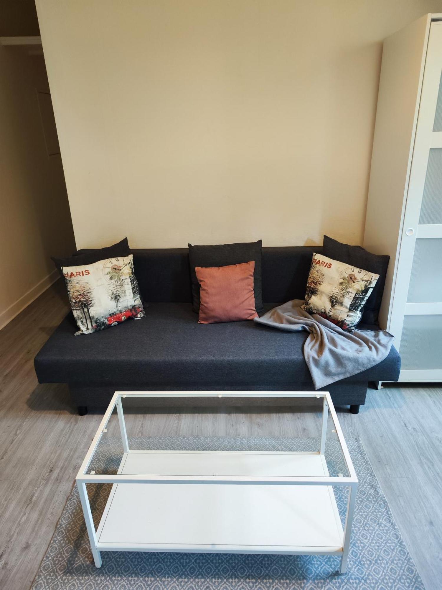 Charming Parisian Studio! Ивры-Сур-Сеине Номер фото